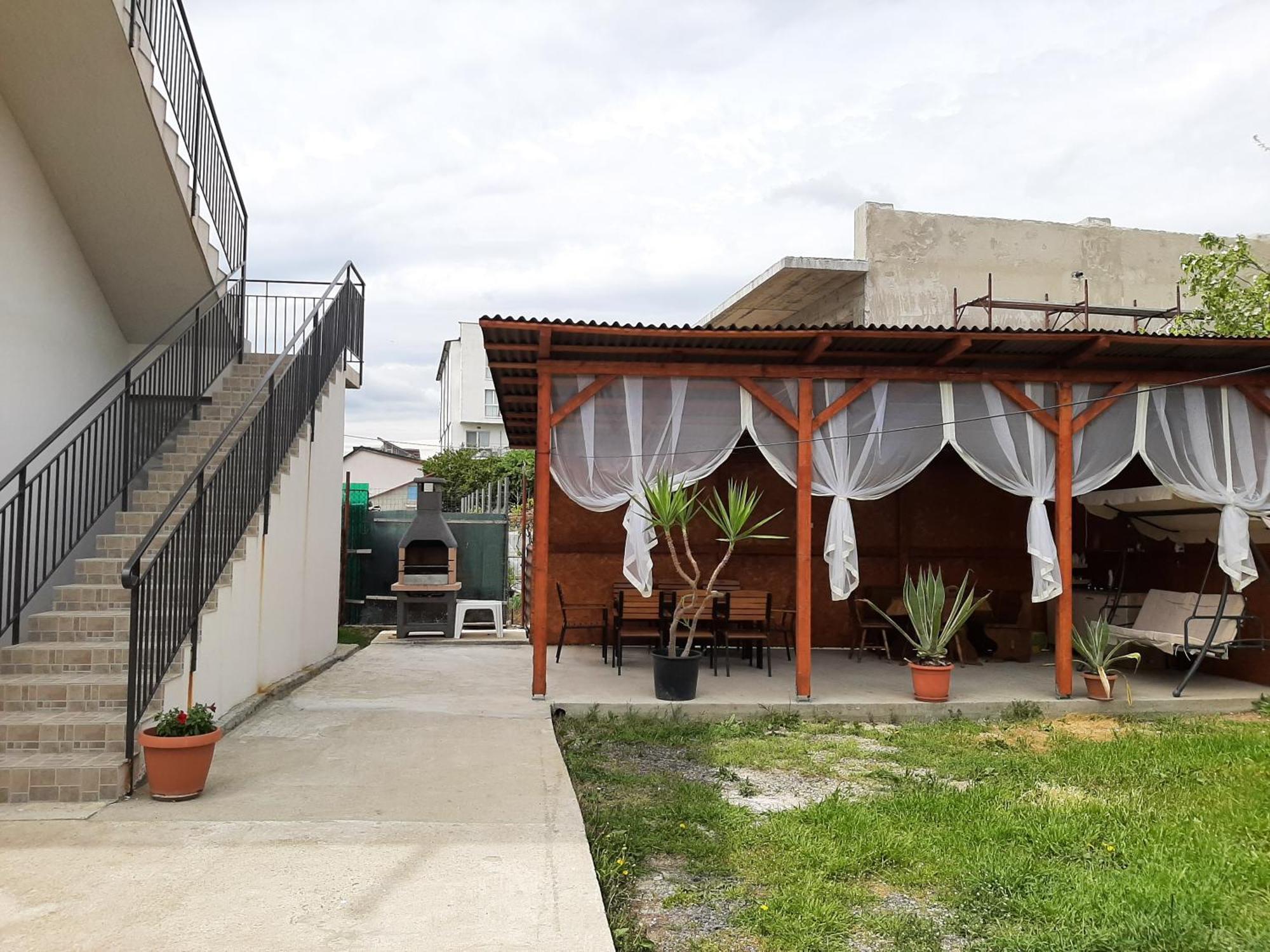 מלון קוסטינסטי Casa Orhideea מראה חיצוני תמונה